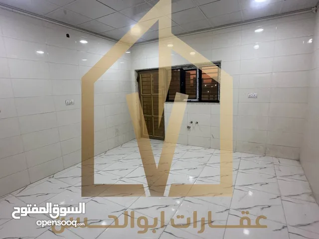 200 m2 3 Bedrooms Townhouse for Rent in Basra Other