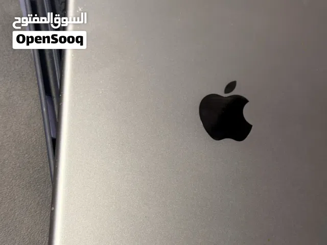 Apple iPad 8 32 GB in Al Batinah
