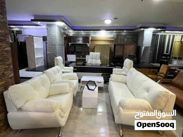 غرفه مكتبيه فخمه