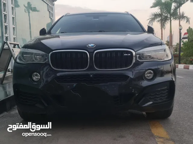 اغتنم الفرصة لتملك سيارة BMW X6 2016، واستمتع بتجربة قيادة فريدة من نوعها!