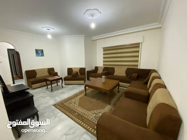 شقة مفروشة للإيجار اثاث جيد جدا