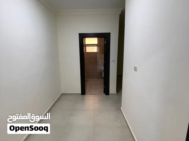 بيت مستقل للايجار  العريش خلف الجامعه الالمانيه مادبا