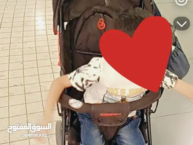 عرباية شارع للأطفال مستعملة بحالة ممتازة