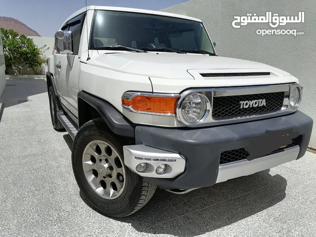 Used Toyota FJ in Al Dakhiliya