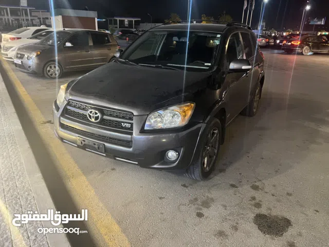 Used Toyota RAV 4 in Tripoli