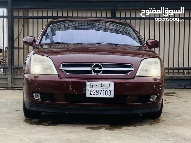 Used Opel Vectra in Tripoli