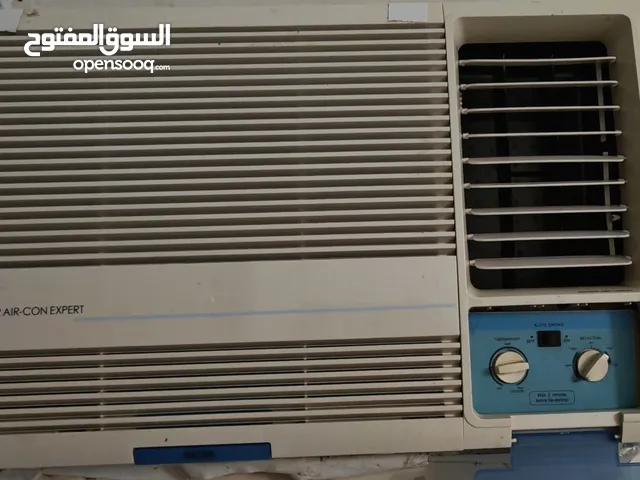bedroom and 3 air conditioners Good condition for sale