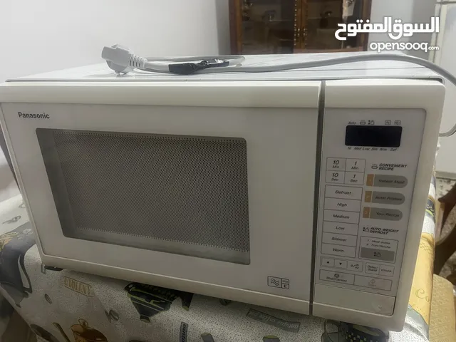 Panasonic 0 - 19 Liters Microwave in Tripoli