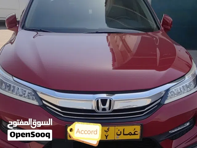 2017 هوندا اكورد V6 Sport