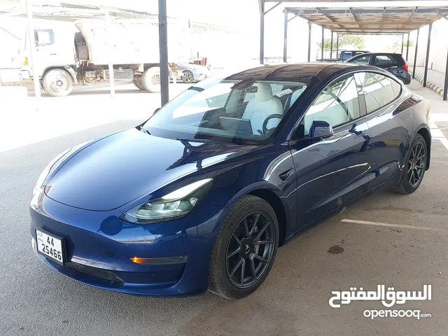 Used Tesla Model 3 in Zarqa