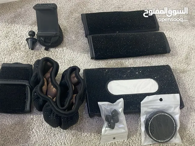 طقم اكسسوار سيارات