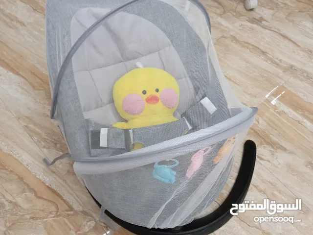 كرسي اطفال جديد غير مستعمل مع ناموسية
