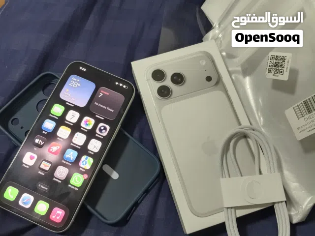 iPhone 17 pro max brand new only box opened and used for 1 day