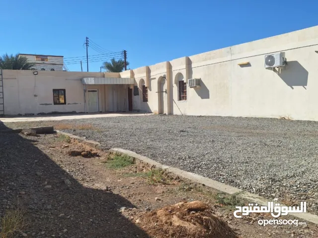 500 m2 4 Bedrooms Townhouse for Sale in Al Sharqiya Al Qabil