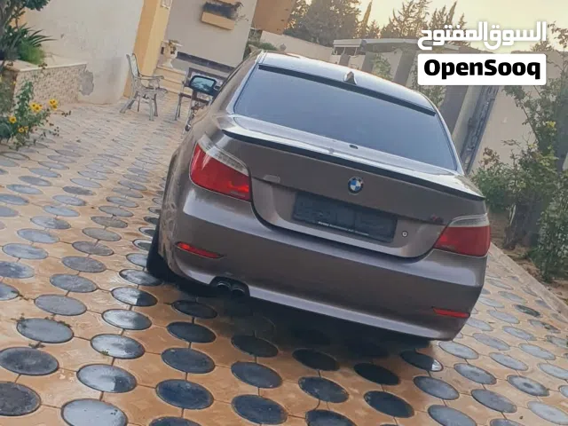 2004 بي ام دبليو الفئة 5 525