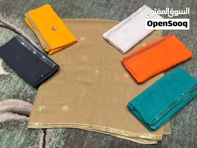 شيل فاخرة بتطريز أنيق  ويل ياباني أصلي وقطن لندني بجودة عالية  متوفرة بسعر الجملة