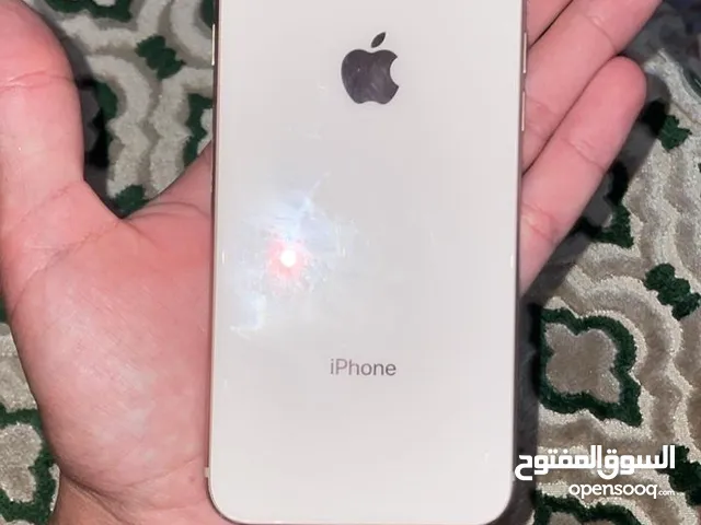 ايفون 8 في حالة ممتازة للبيع