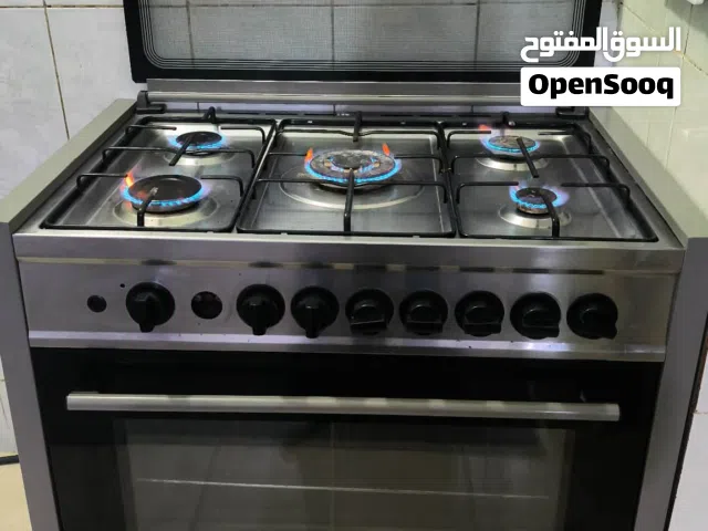 طباخ يشبه الجديد
