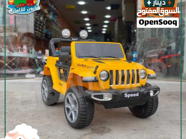 سياره   ( حجم كبير  ) 4 ماتور تناسب من عمر 1 الي 9 سنوات شاحن 12 فولت / روموت / هزاز / بلوتوث ..