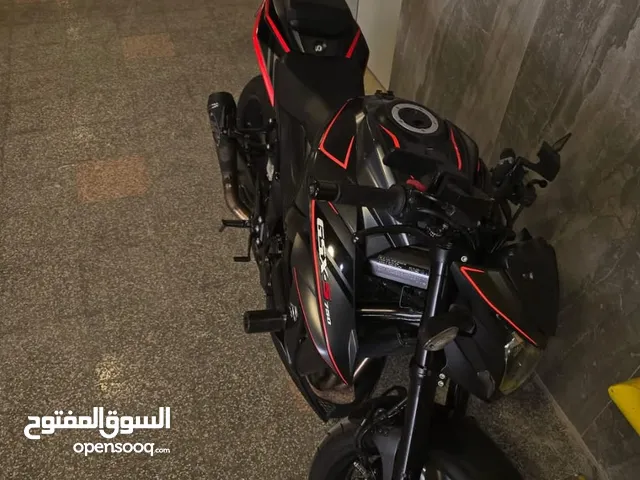 GSX-S 750  سوزوكي