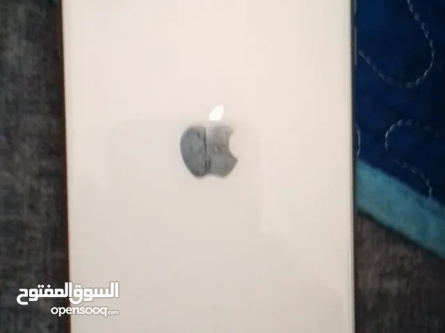 آيفون 11 عادي