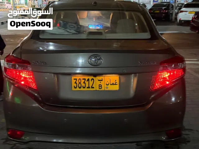 ياريس 2016 للبيع