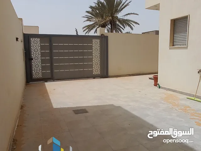 350 m2 More than 6 bedrooms Villa for Sale in Tripoli Ain Zara