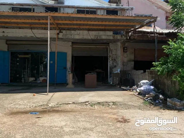 محل او مقسم بمنطقه الصناعه بطرطوس
