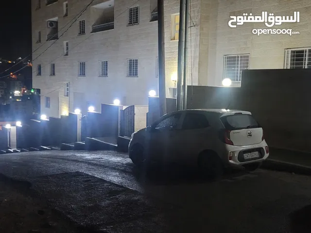 100 m2 3 Bedrooms Apartments for Rent in Zarqa Hay Al-Rasheed - Rusaifah