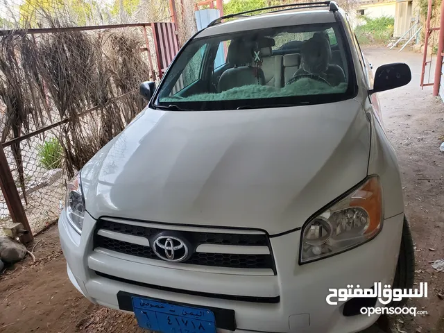Toyota RAV 4 2012 in Al Hudaydah