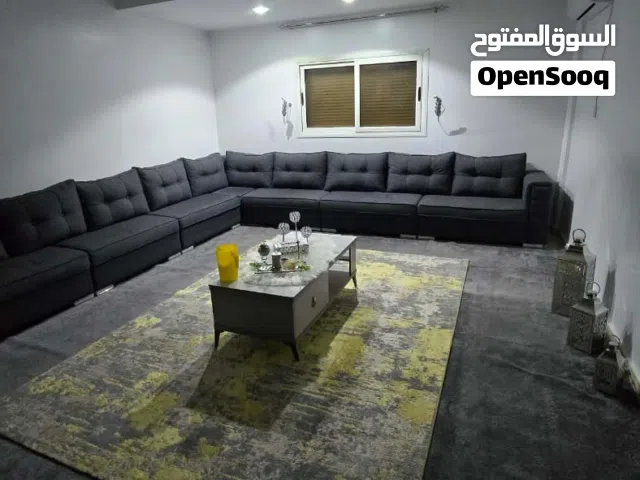 صالون 6 كنابات وفرشه وطاوله