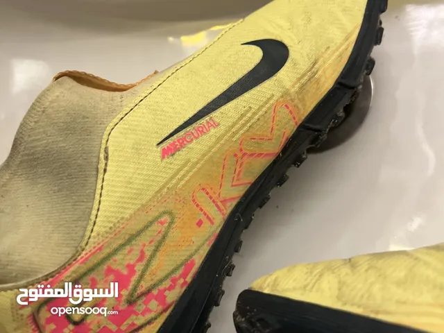 Sport Shoes in Kuwait City