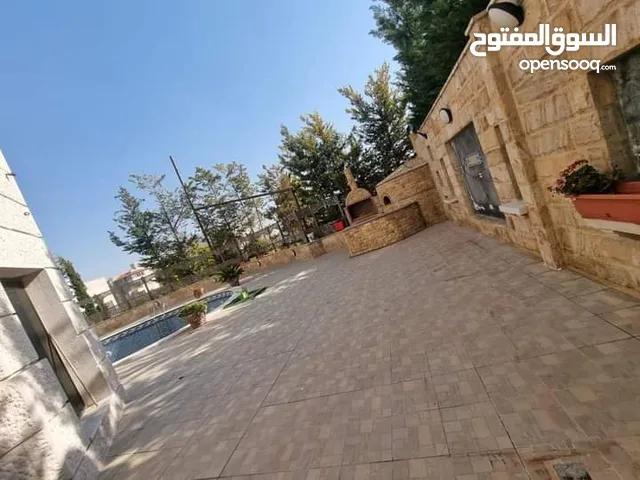 1400 m2 More than 6 bedrooms Villa for Sale in Amman Al Kursi