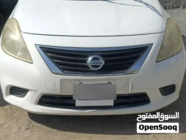 Nissan Sunny 2013