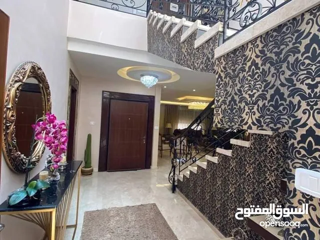 600 m2 5 Bedrooms Apartments for Sale in Amman Marj El Hamam