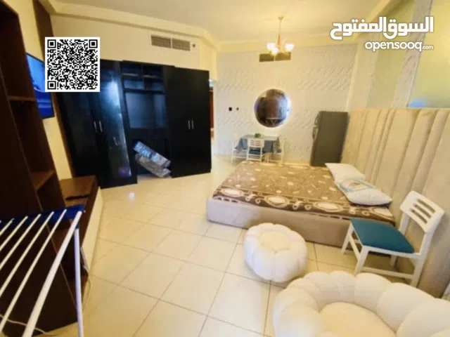 Um فرصة استثمارية استوديو مميزه للبيع بالاقساط منطقة ليواره 2 -مساحة واسعة -اطلاله مفتوحة -موقف خاص