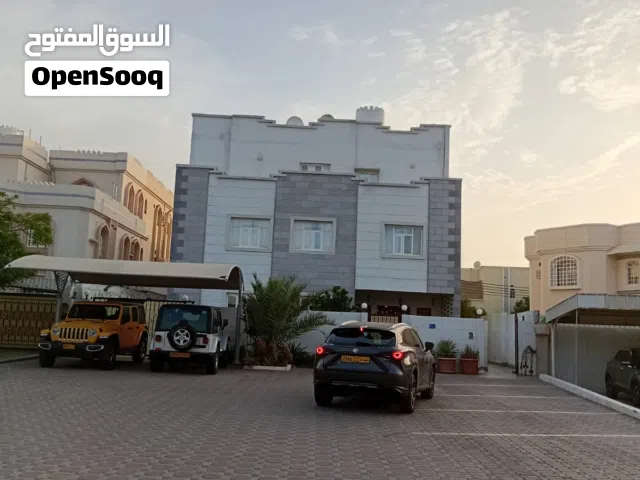 شقة راقية للإيجار – الموالح الجنوبية  Elegant Apartment for Rent – Al Mawaleh South