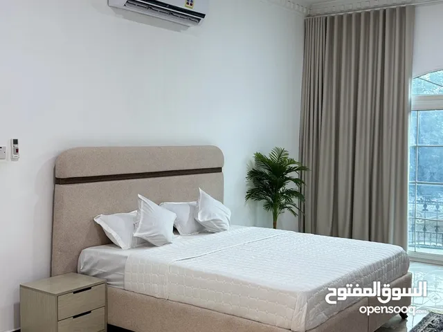 شقة مسقط بوشر مرتفعات الانصب و غرف الموالح راقيه و فخمه قريبه من جميع الخدمات