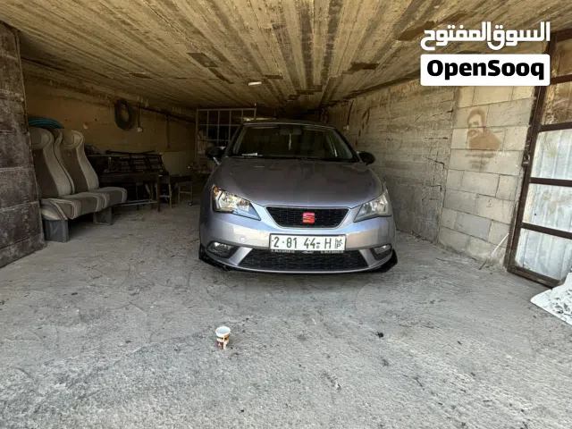 2016 سيات إبيزا Standard