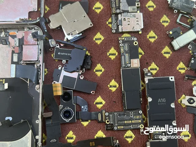 قطع ايفون 12 و 14 برو و11 برو ماكس و x كلشي موجود بالصور واقرا الوصف لمزيد من التقاصيل