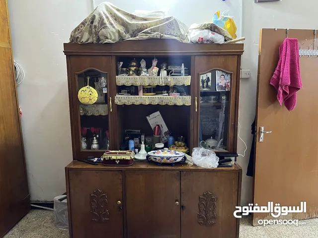 بوفيه للبيع حلوه مرتبه