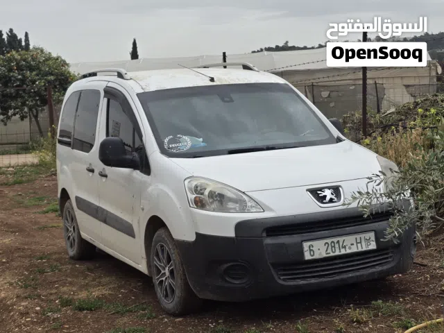 بيجو بارتنر 2011