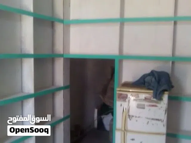 للبيع تخشيبه جاهزه مستخدم نظيف جدا