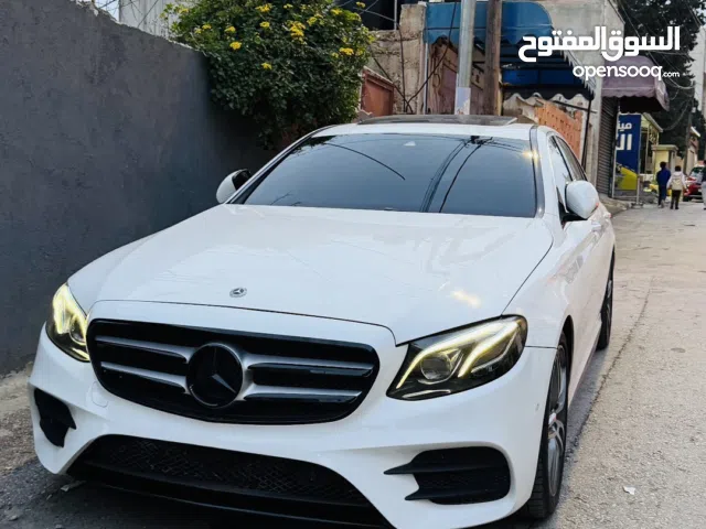 مرسيدس e200