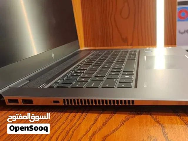 HP ZBook Studio G5 Core i7-8850H-32G Ram - 512SSD Nividia Quadro P1000 4G
