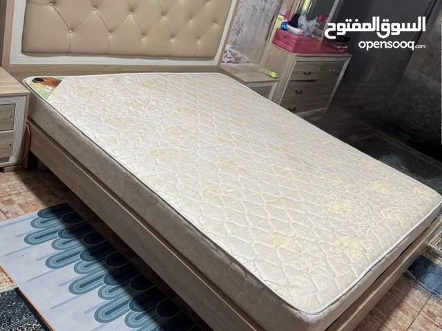 مجموعة أثاث للبيع