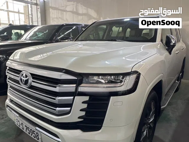 2022 Toyota Land Cruiser VX