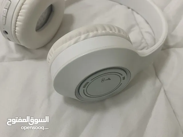  Headsets for Sale in Al Ain