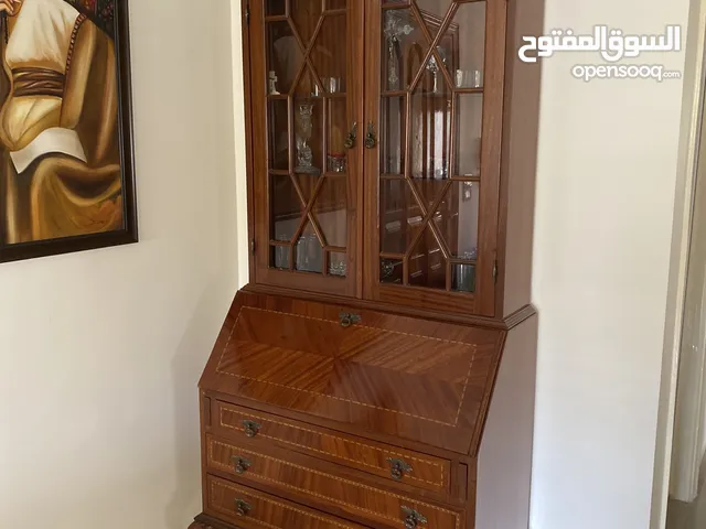 خزانة فضية من خشب الميهانو موديل ليوكانز