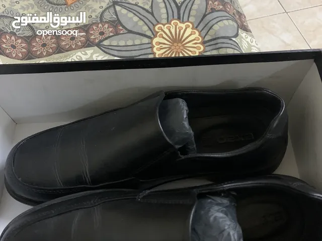 43 Sport Shoes in Al Dhahirah